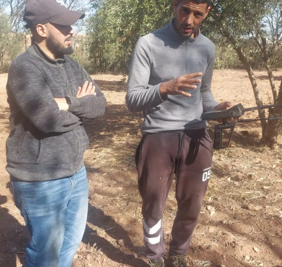 sourcier detection-des-eaux-souterraines-forage-maroc-marrakech