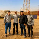 Équipe technique de détection d’eau souterraine sur le terrain à Marrakech
